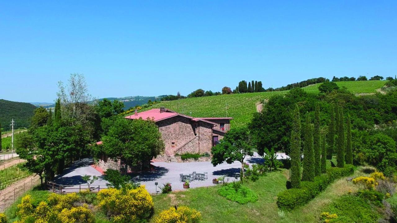 La Poderina Appartamenti Castelnuovo dell'Abate Luaran gambar